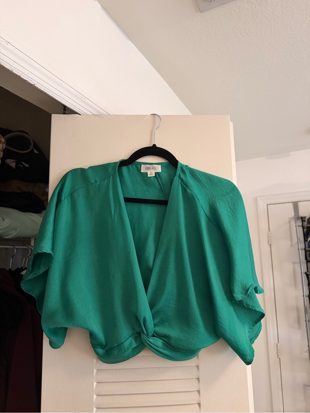 Green Twist-Front Women's Top